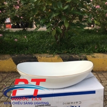 Lavabo thuyền trắng viền vàng