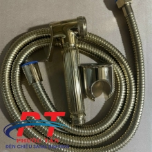 Xịt vệ sinh vàng
