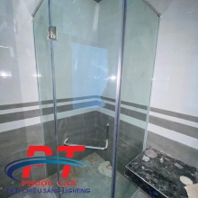 Vách Ngăn Kính Cường Lực