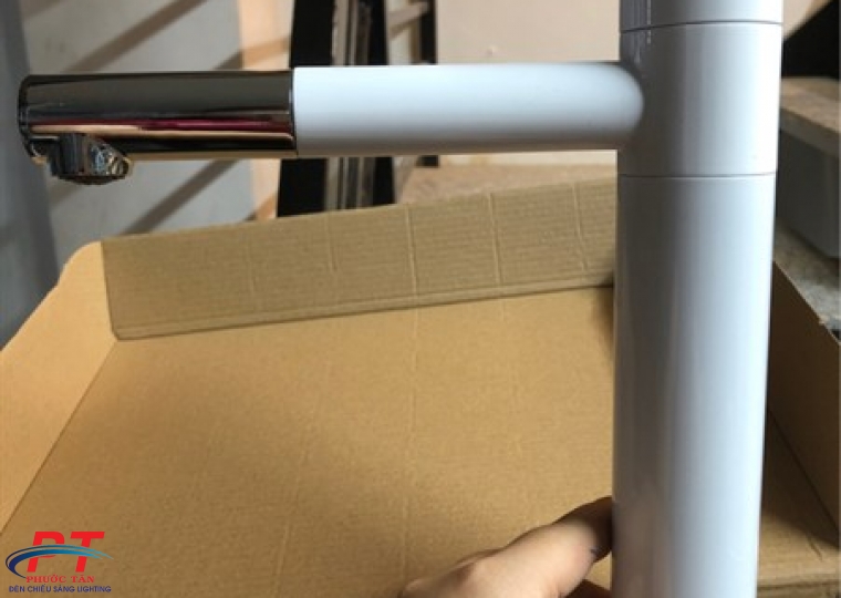 Vòi lavabo trắng mỏ xi trắng 30cm