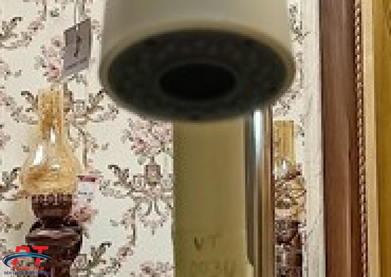 Vòi chén rút dây giả đá