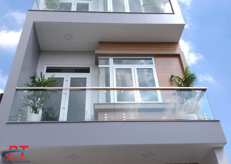 Lang Cang Kính Cường Lực
